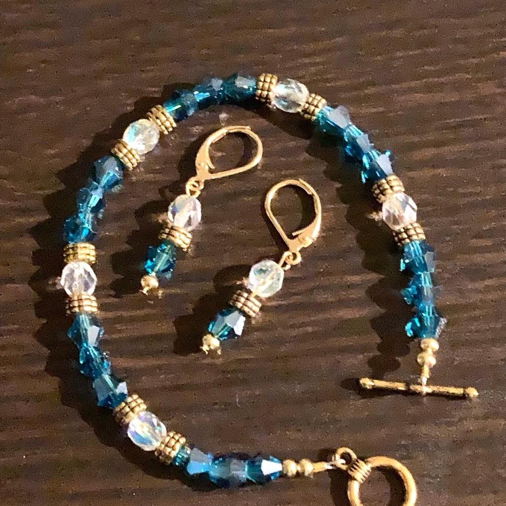 Bracelet and Earrings Set. BEAUTIFUL